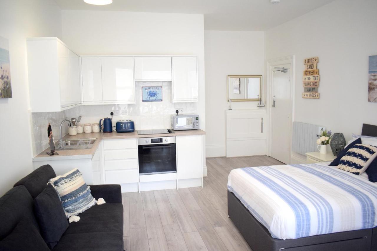 The Bay Beach Apartments Bournemouth Kamer foto